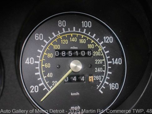 Used 1987 Mercedes-Benz 560 SL image 20