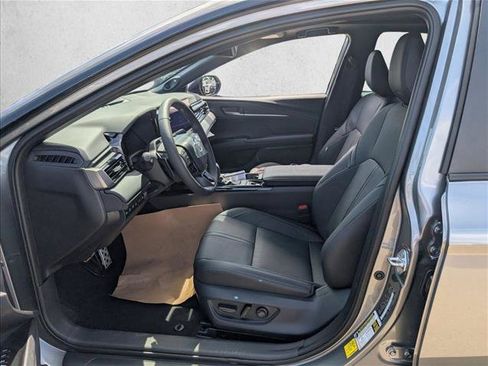 Used 2026 Toyota Camry XSE w/ Premium Plus Package FWD image 4