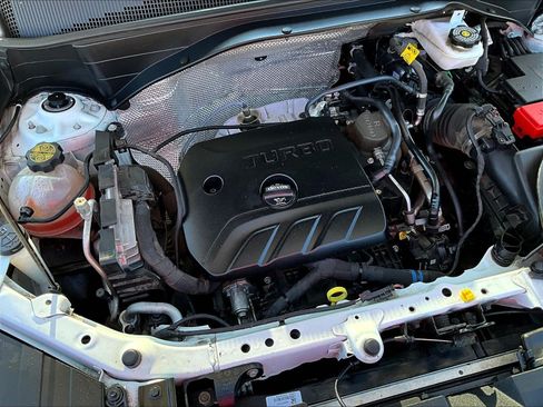 Used 2023 Chevrolet TrailBlazer LT w/ Convenience Package FWD image 30