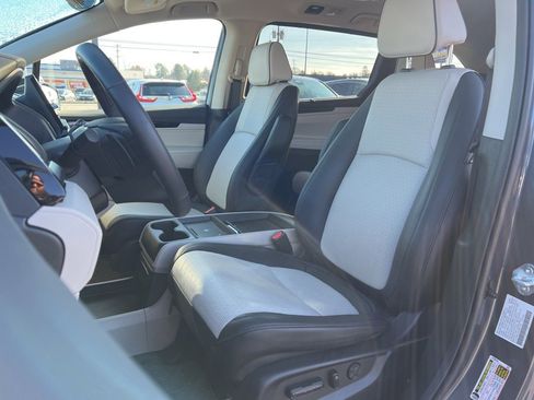 Used 2025 Honda Odyssey Elite image 19