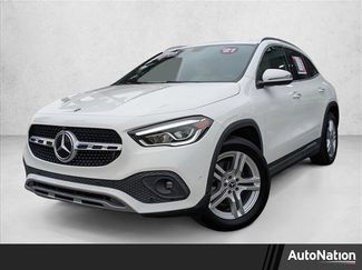Used 2021 Mercedes-Benz GLA 250 4MATIC video 1
