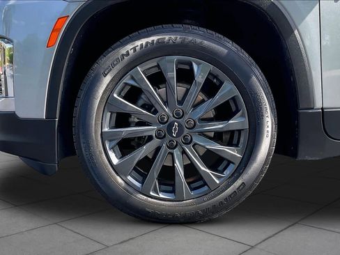 Certified 2023 Chevrolet Traverse RS FWD image 10