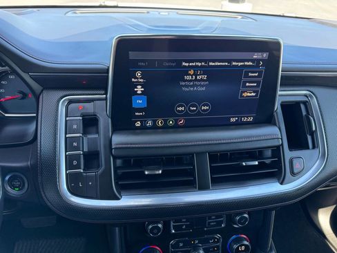 Used 2021 Chevrolet Suburban RST w/ Luxury Package AWD/4WD image 21