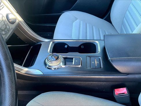 Used 2018 Ford Fusion S image 13