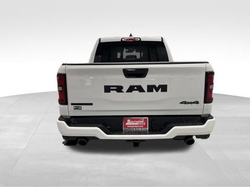 New 2026 RAM 1500 Big Horn AWD/4WD image 5
