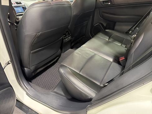 Used 2016 Subaru Outback 2.5i Limited AWD/4WD image 35