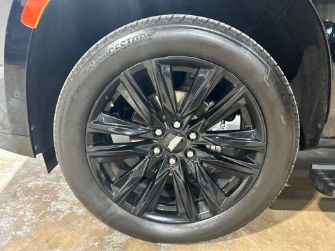 Used 2021 Cadillac Escalade ESV Sport Platinum AWD/4WD image 20