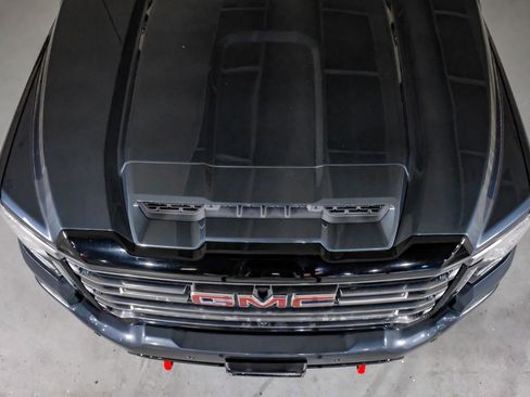 Used 2020 GMC Sierra 2500 AT4 w/ AT4 Premium Package AWD/4WD image 38