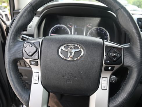 Used 2020 Toyota 4Runner Limited RWD image 14