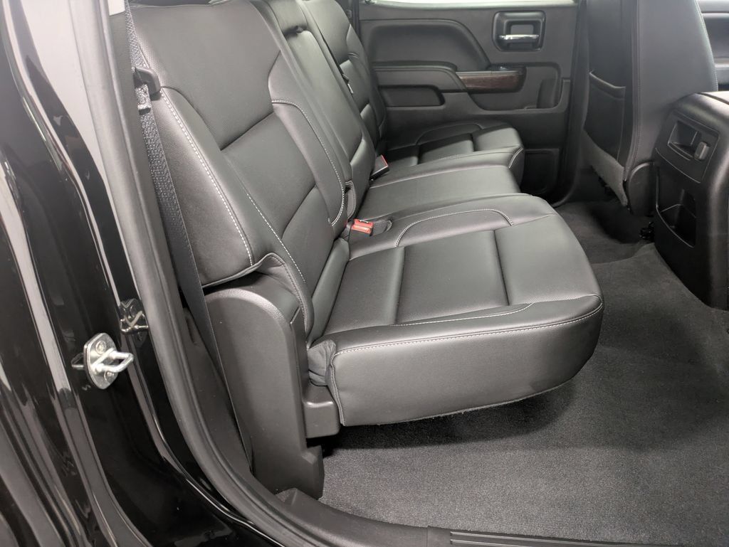 Used 2018 GMC Sierra 1500 SLT AWD/4WD image 27