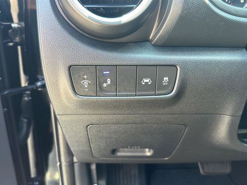 Used 2020 Hyundai Kona Limited w/ Cargo Package AWD/4WD image 24