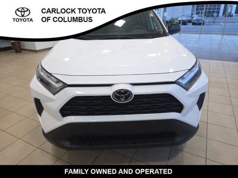 Used 2024 Toyota RAV4 LE FWD image 4