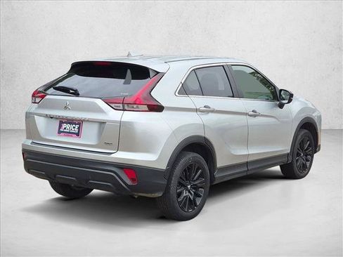 Used 2023 Mitsubishi Eclipse Cross LE AWD/4WD image 4