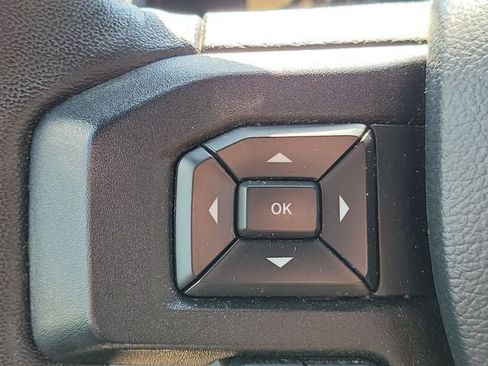 Used 2018 Ford F150 XLT w/ Equipment Group 302A Luxury AWD/4WD image 11