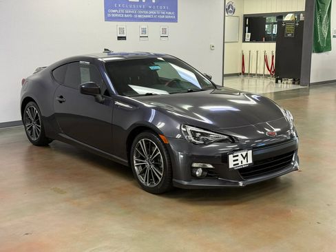 Used 2014 Subaru BRZ Limited w/ Popular Package #1B RWD image 2
