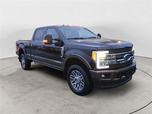 Used 2017 Ford F350 King Ranch w/ King Ranch Ultimate Package image 7