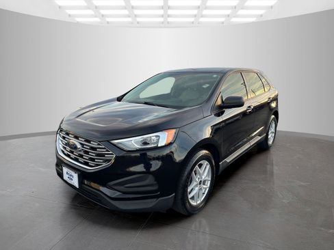 Used 2022 Ford Edge SE image 8