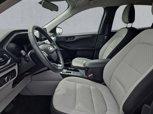 Used 2023 Ford Escape Active AWD/4WD image 11