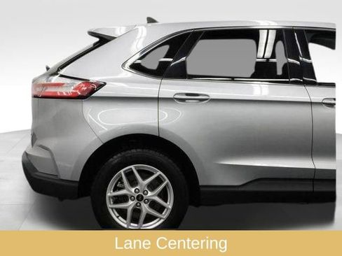 Used 2023 Ford Edge SEL image 24