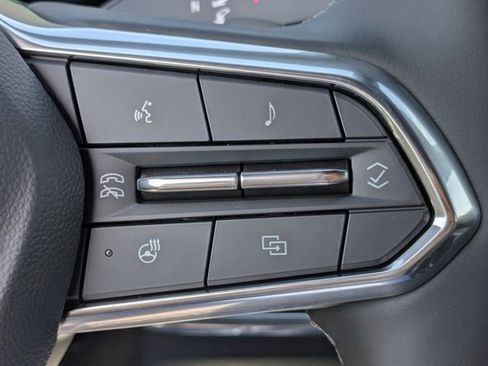 New 2025 Chevrolet Equinox ACTIV w/ Safety and Technology Package image 29