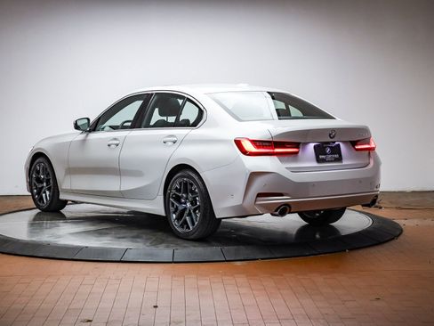 Certified 2025 BMW 330i Sedan image 2