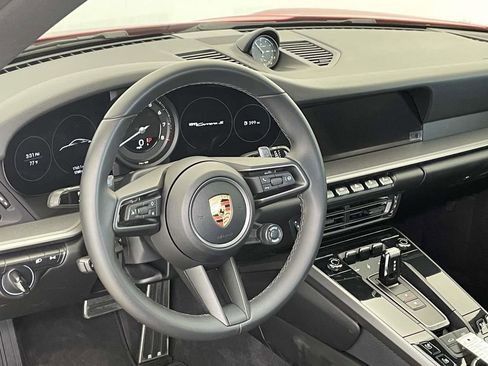 Used 2024 Porsche 911 Carrera S image 4