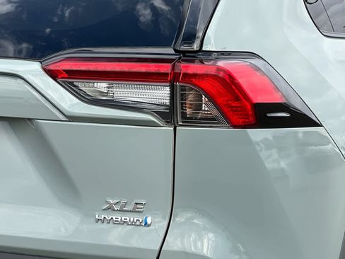 Used 2019 Toyota RAV4 XLE w/ Convenience Package AWD/4WD image 32