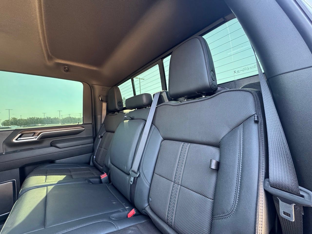 Used 2024 Chevrolet Silverado 3500 High Country w/ High Country Premium Package AWD/4WD image 6