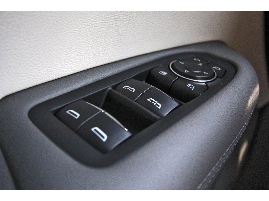 Used 2026 Cadillac XT5 Premium Luxury w/ Driver Assist Package FWD image 20