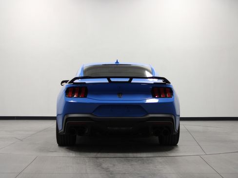 Used 2025 Ford Mustang Dark Horse image 5