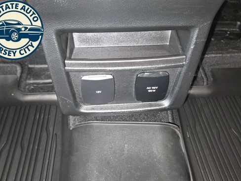 Used 2020 Ford Edge SEL w/ Convenience Package AWD/4WD image 30