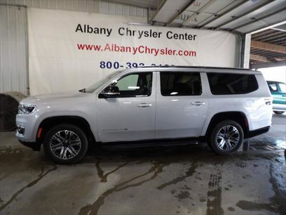 Certified 2024 Jeep Wagoneer L Series II w/ Flexible Seating Group