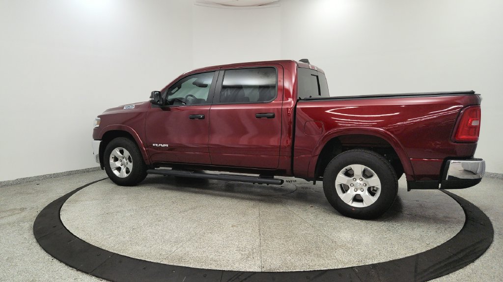 Used 2025 RAM 1500 Big Horn RWD image 3