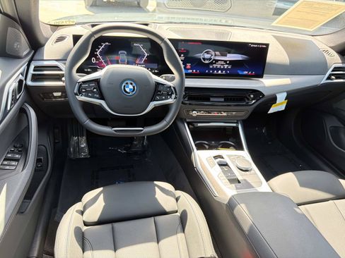 Used 2026 BMW i4 eDrive40 w/ Premium Package RWD image 8