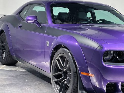 Used 2023 Dodge Challenger SRT Hellcat RWD image 18