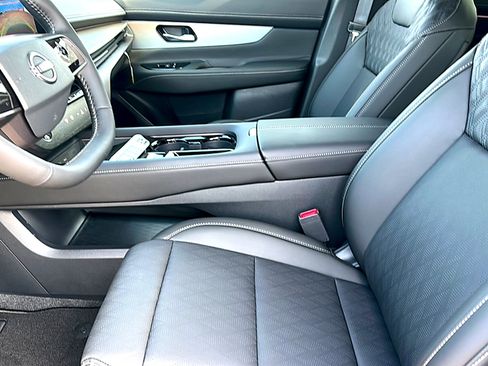 New 2026 Nissan Murano Platinum w/ Cargo Package AWD/4WD image 8