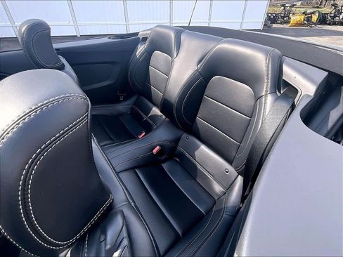 Used 2025 Ford Mustang Premium RWD image 15