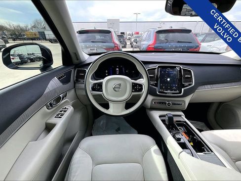 Used 2025 Volvo XC90 T8 Plus w/ Protection Package Premier image 7