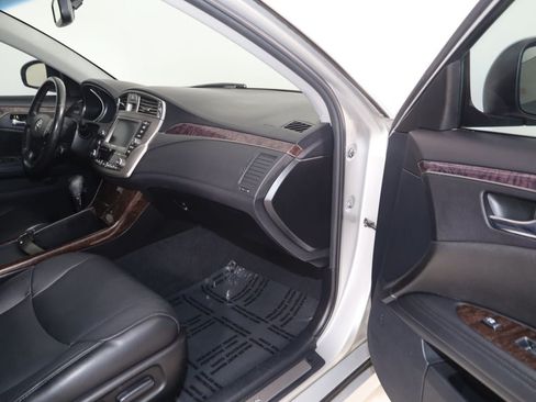 Used 2011 Toyota Avalon FWD image 40
