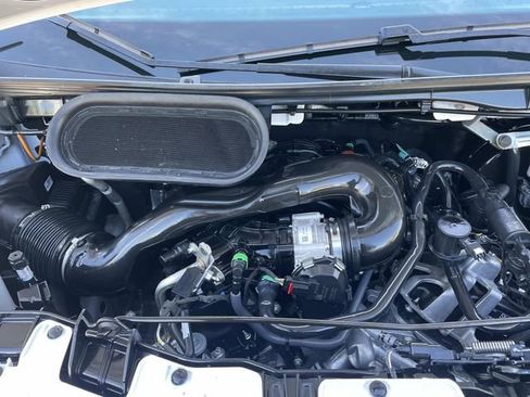 Used 2025 Ford Transit 250 Low Roof w/ Exterior Upgrade Package image 36