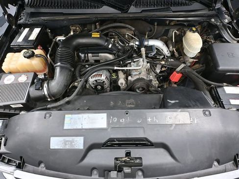 Used 2004 GMC Sierra 2500 SLT w/ Heavy-Duty Power Package image 47