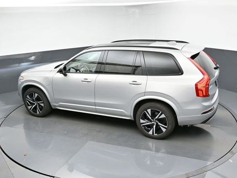 Used 2023 Volvo XC90 T8 Plus image 48