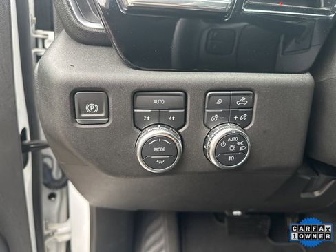 Used 2024 GMC Sierra 1500 SLT image 5