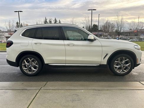 Used 2022 BMW X3 xDrive30i w/ Premium Package 2 image 6