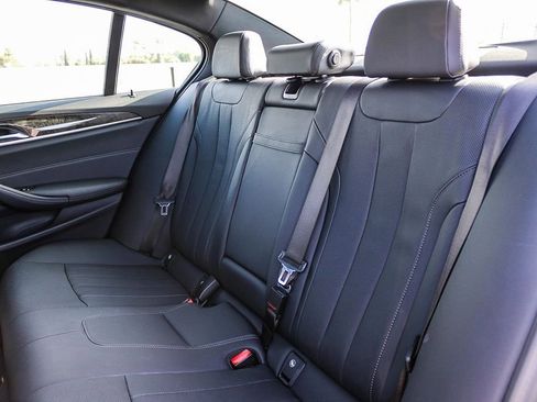 Used 2023 BMW 540i xDrive w/ Premium Package AWD/4WD image 19