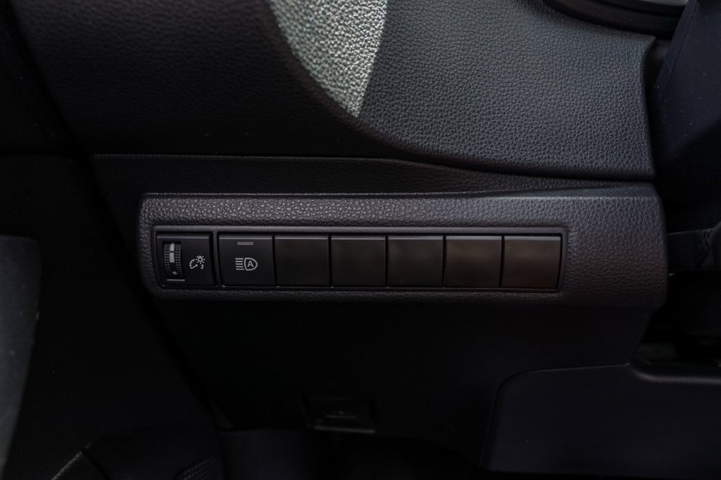 Used 2024 Toyota Corolla LE FWD image 35