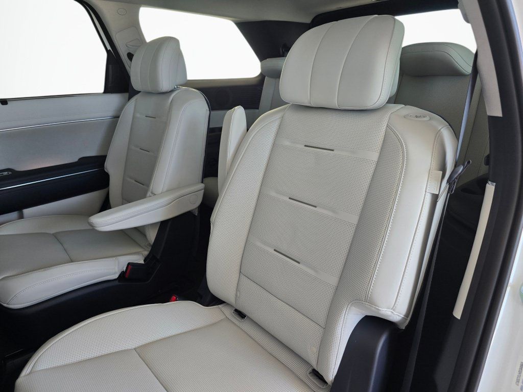 New 2026 Hyundai Palisade Calligraphy AWD/4WD image 32