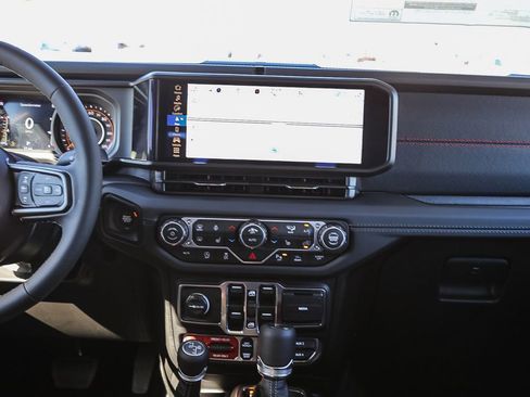 New 2026 Jeep Gladiator Rubicon image 13