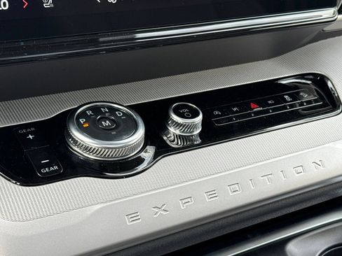 New 2026 Ford Expedition Active AWD/4WD image 25