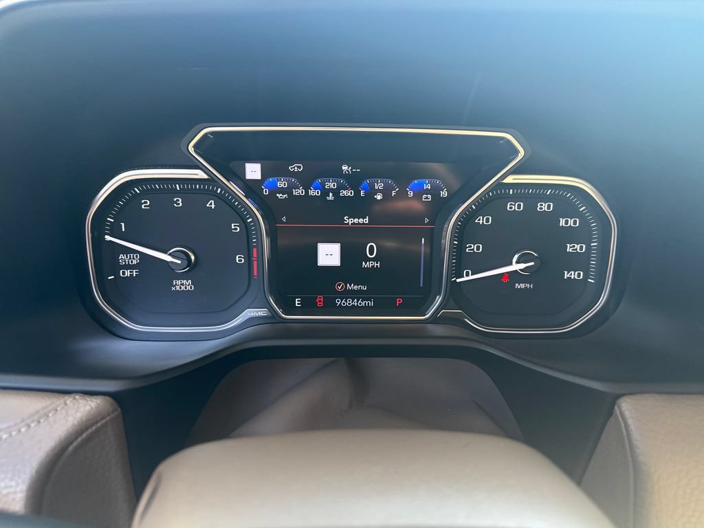 Used 2021 GMC Yukon Denali w/ Denali Ultimate Package RWD image 30